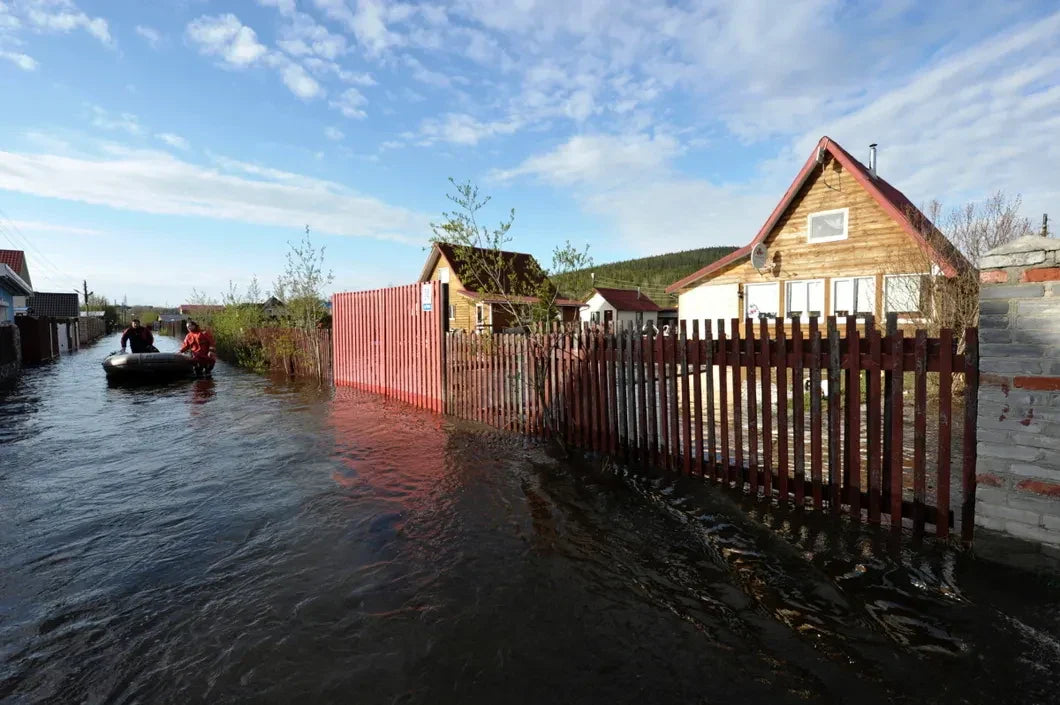 Luândd jõnnjoođi ráiđđ: kuäʹss jääuʹrr já klimattääʹssi epästabiil vuäʹljj kuâddamsijdâd vaarnn Kuõlljääuʹnn peäʹlvv