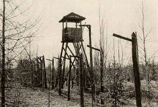 Kåʹllj-njargg historjja: kuätt sääʹm deportatsijj leä ǩeʹttem "etnilaž kåʹrtt" jõnn-vuâlggam peäʹl